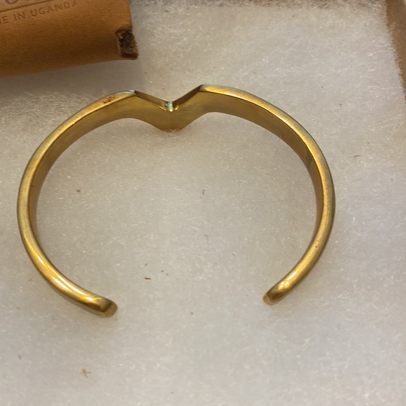 Brass Bracelet - Picture 5 of 5